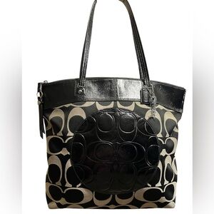 Coach Laura Signature Jacquard Canvas Tote bag